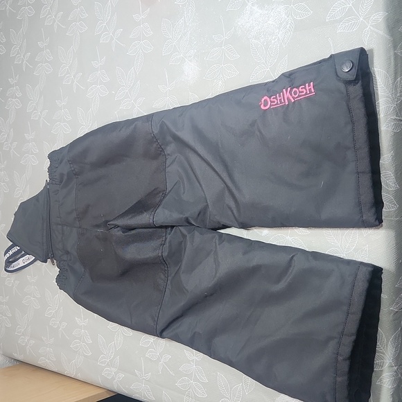 OshKosh Childrens Snow Pants - Picture 9 of 9